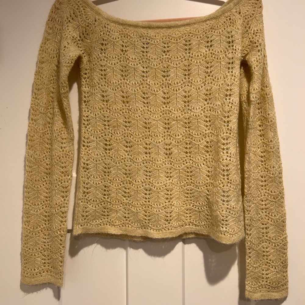 American Eagle Outfitters Off-the-Shoulder Yellowish green Sweater